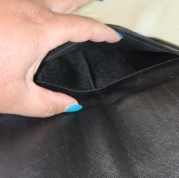 💯 Authentic Prada Saffiano Leather Document Holder/Wallet - Picture 10 of 16